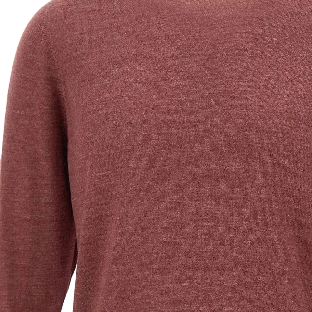 Топ с круглым вырезом