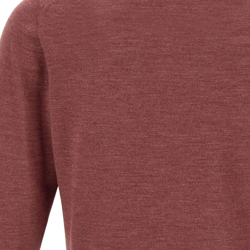 Топ с круглым вырезом