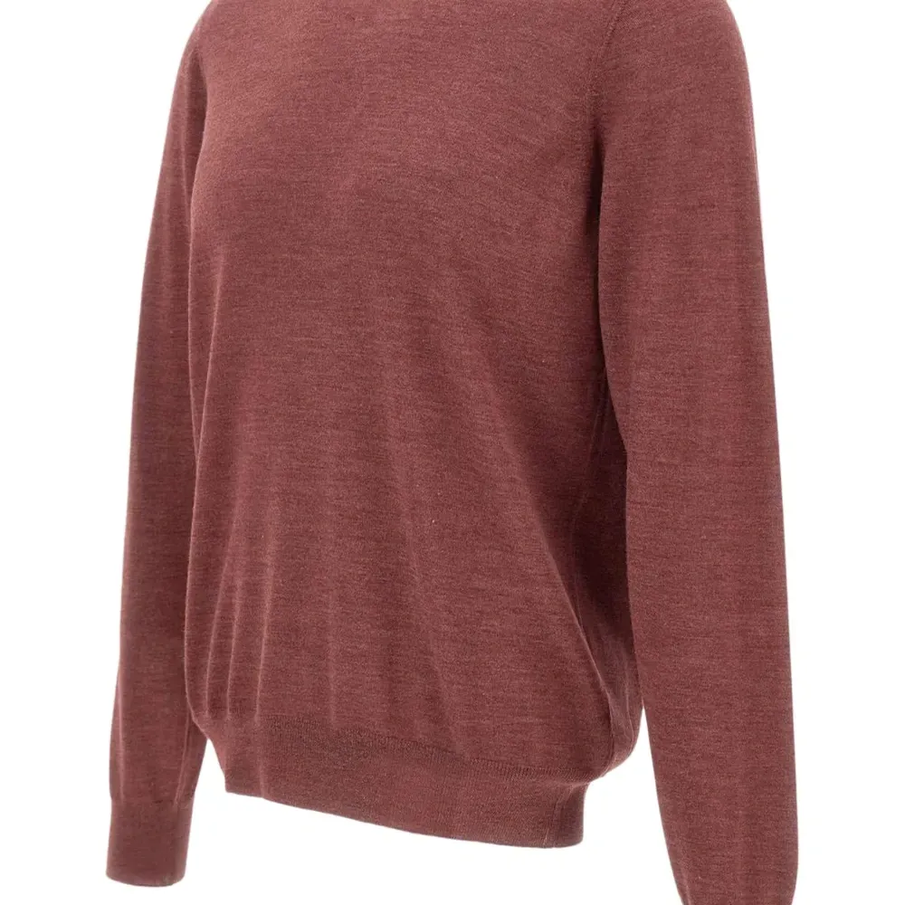 Топ с круглым вырезом