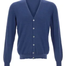 Кардиган на пуговицах с V-образным вырезом