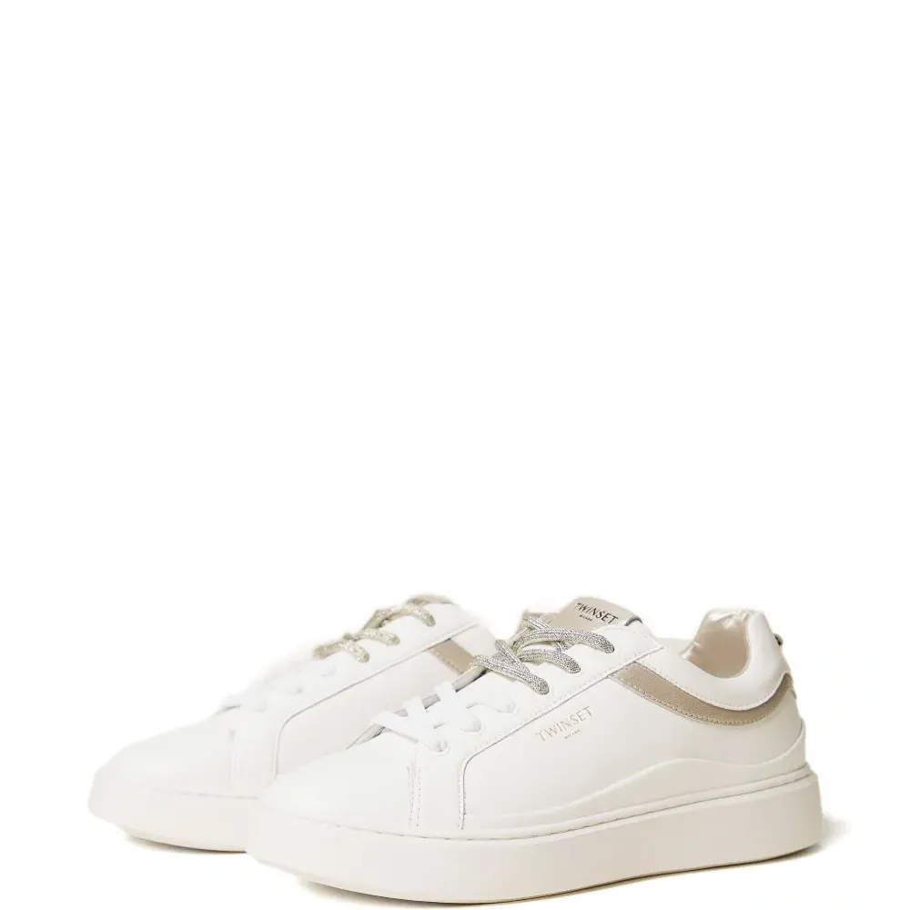 Кожаные кроссовки Кожаные кроссовки