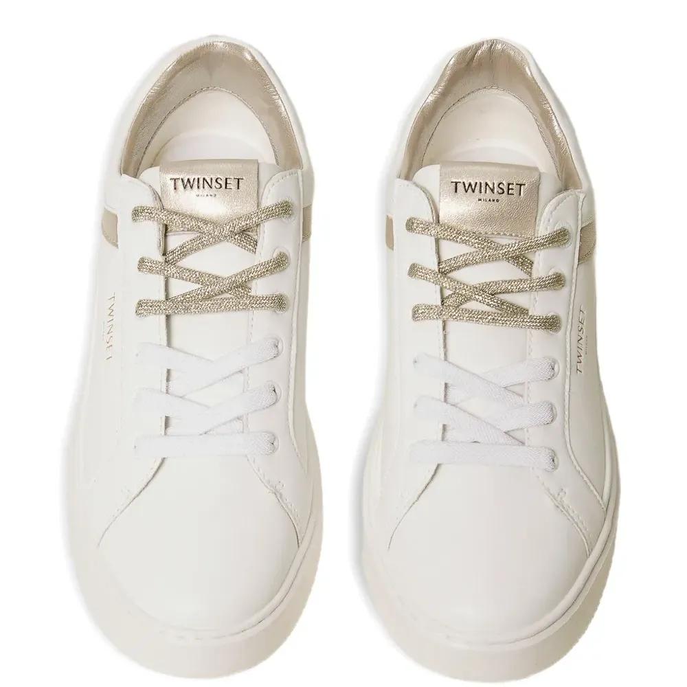 Кожаные кроссовки Кожаные кроссовки