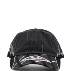 Бейсболка с вышитым логотипом