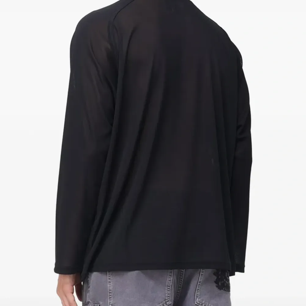 Футболка с длинными рукавами