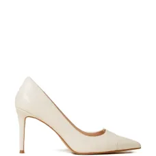 Туфли-лодочки на шпильке