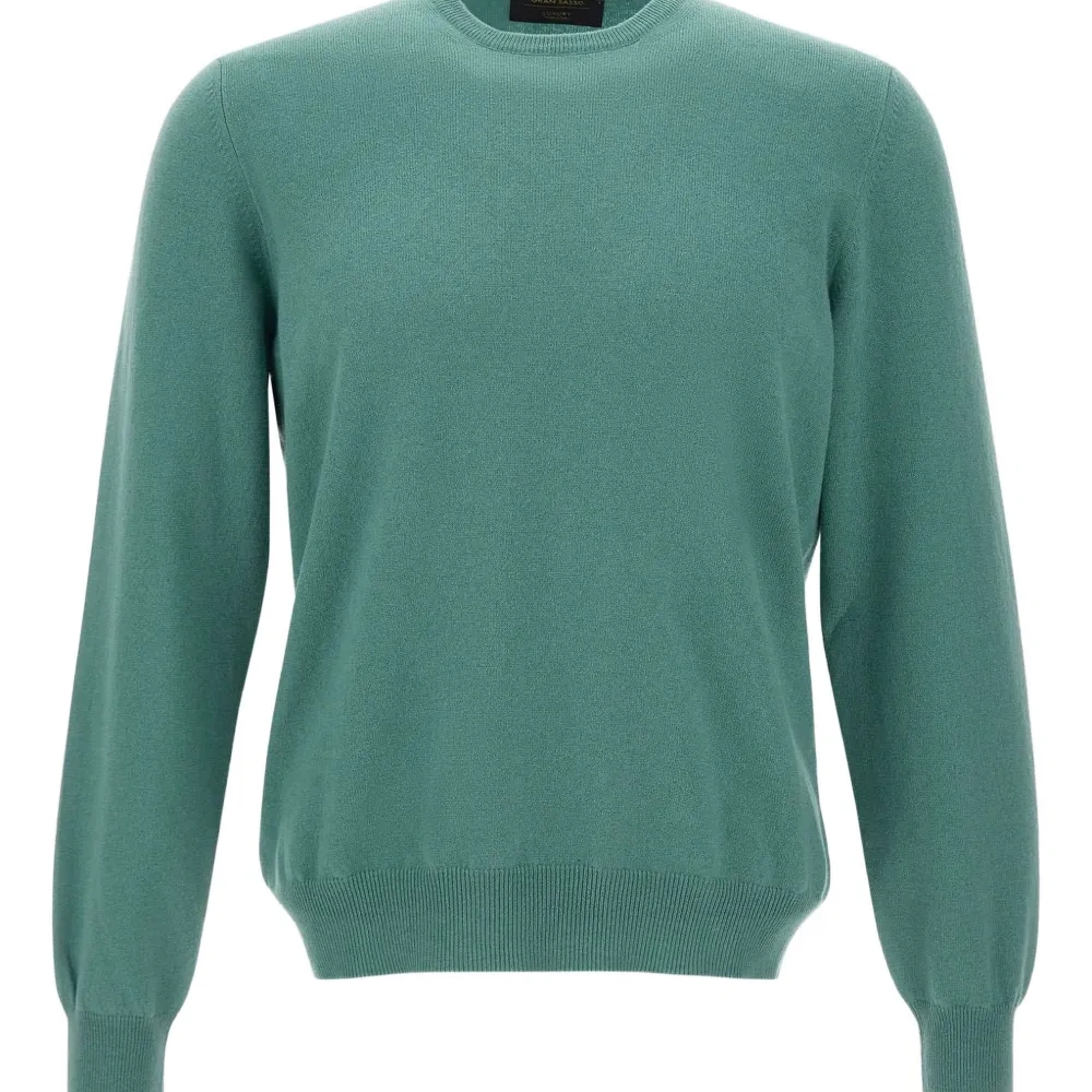 Джемпер с круглым вырезом