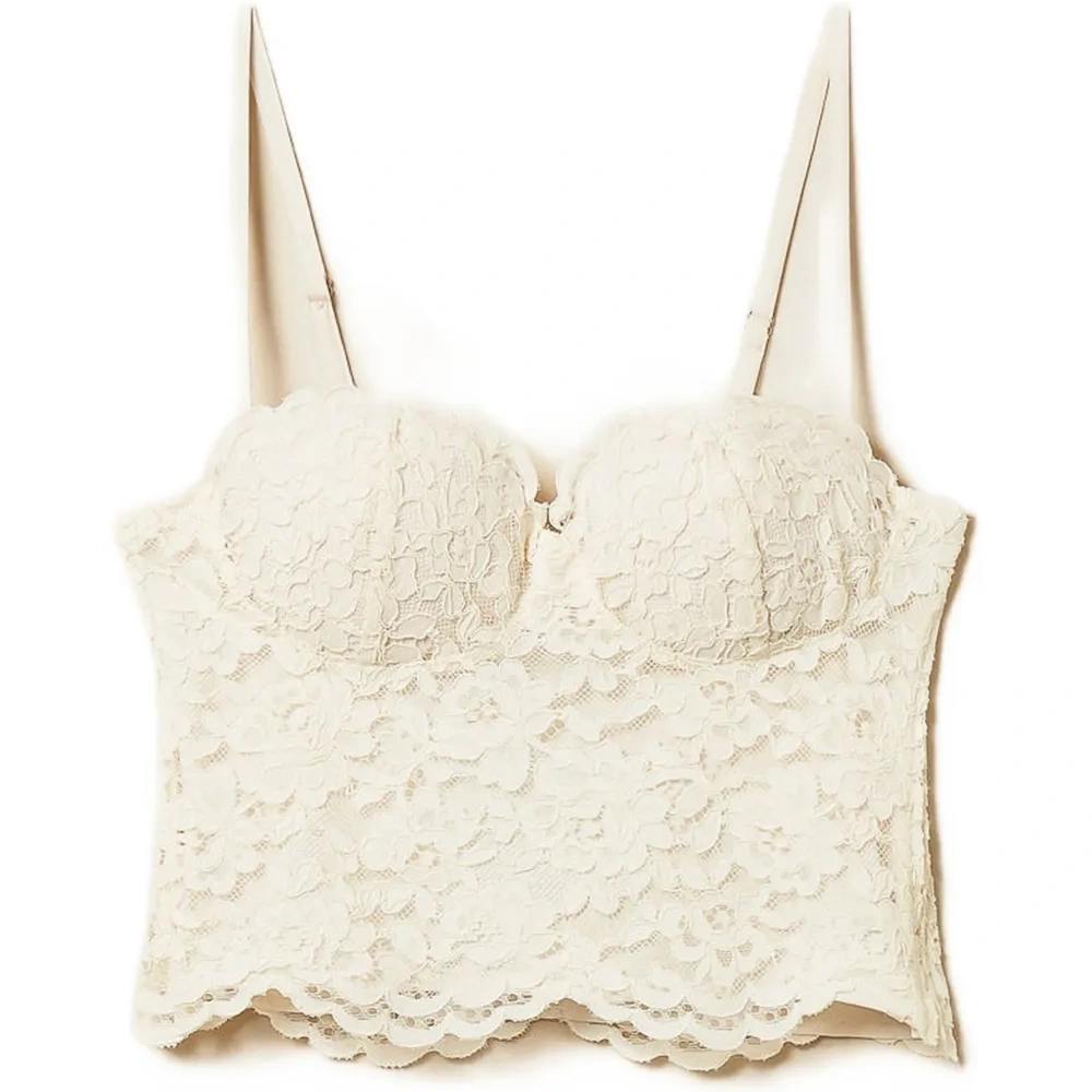 Укороченный бюстье-топ с кружевным узором