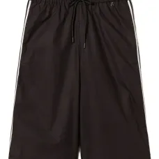 Шорты с полосками