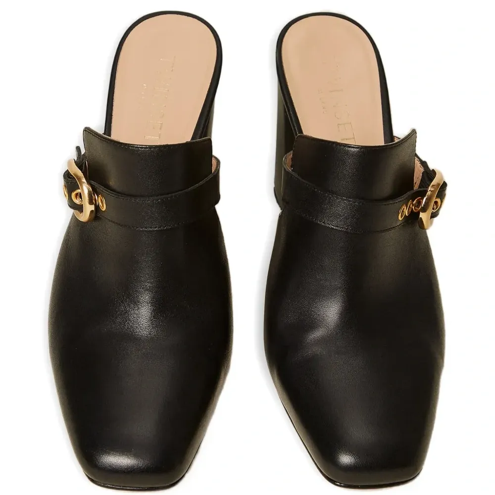 Мюли с пряжкой Мюли с пряжкой