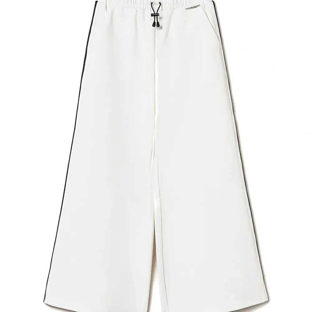 Брюки на талии с кулиской Брюки на талии с кулиской