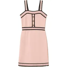 Платье с контрастной отделкой