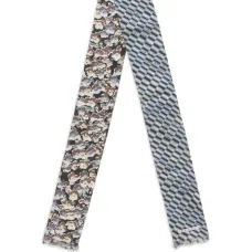 Двусторонний шарф с необработанными краями