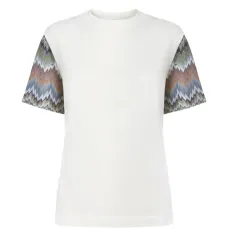 Футболка с круглым вырезом и рукавами с зигзагообразным узором Футболка с круглым вырезом и рукавами с зигзагообразным узором