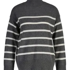 Полосатый свитер с высоким воротником