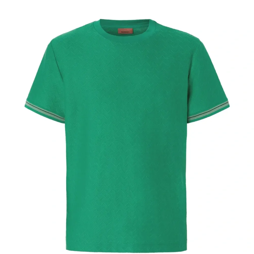 Футболка с зигзагообразным узором