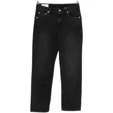 Джинсы на пуговицах