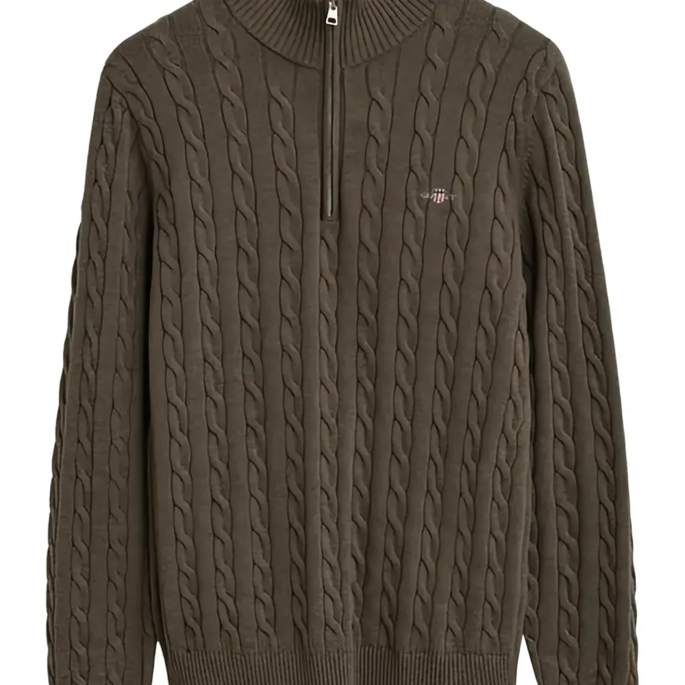 Свитер с воротником на молнии