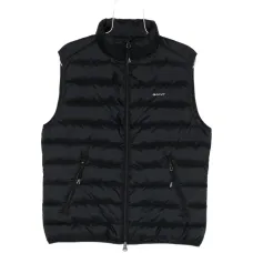 Легкая куртка-пуховик