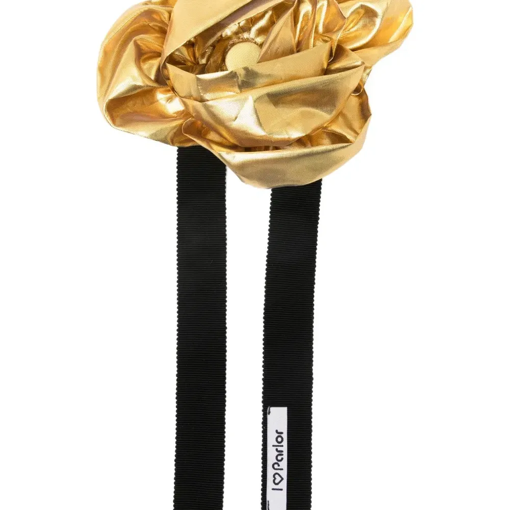 Чокер с лентой и розой