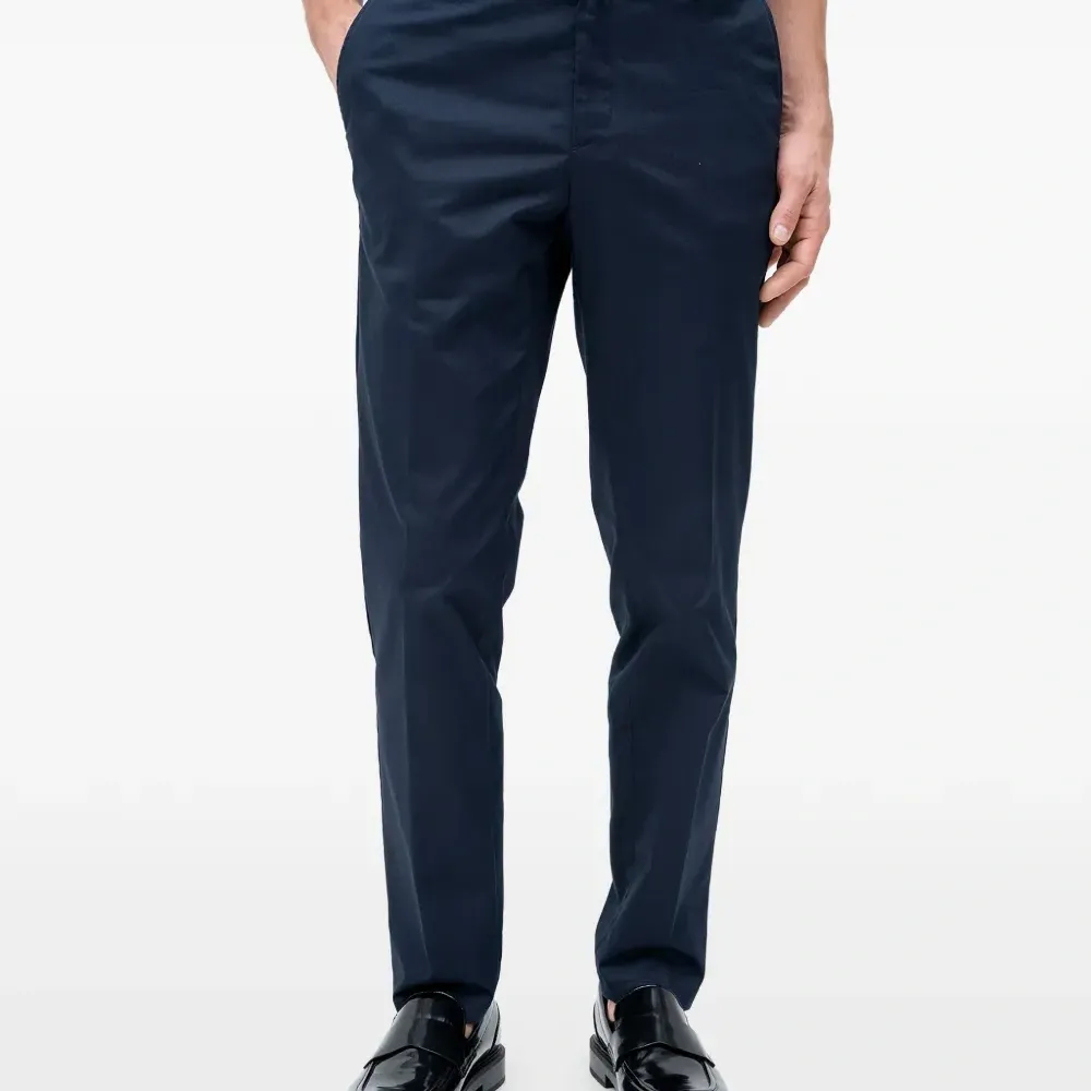 Брюки с карманами