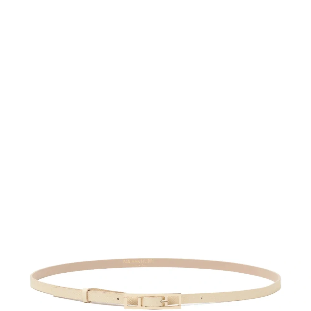 Ремень с квадратной пряжкой