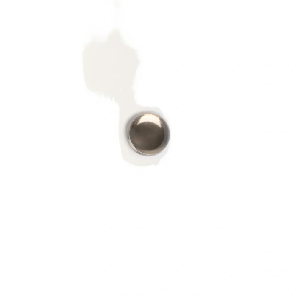 Серьги-гвоздики