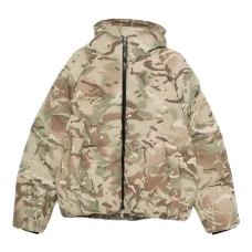 Камуфляжная куртка с капюшоном