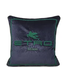 Подушка с вышитым логотипом (45 см x 45 см)