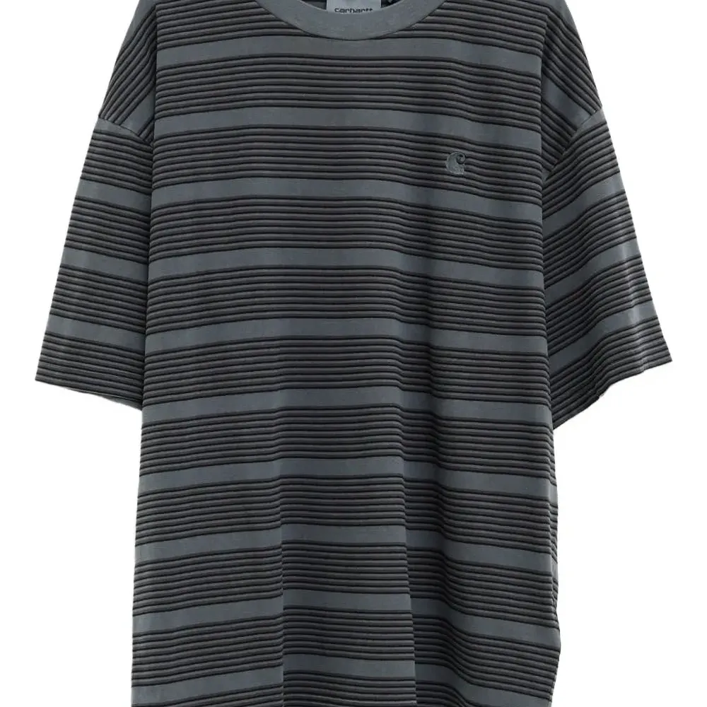 Футболка с логотипом