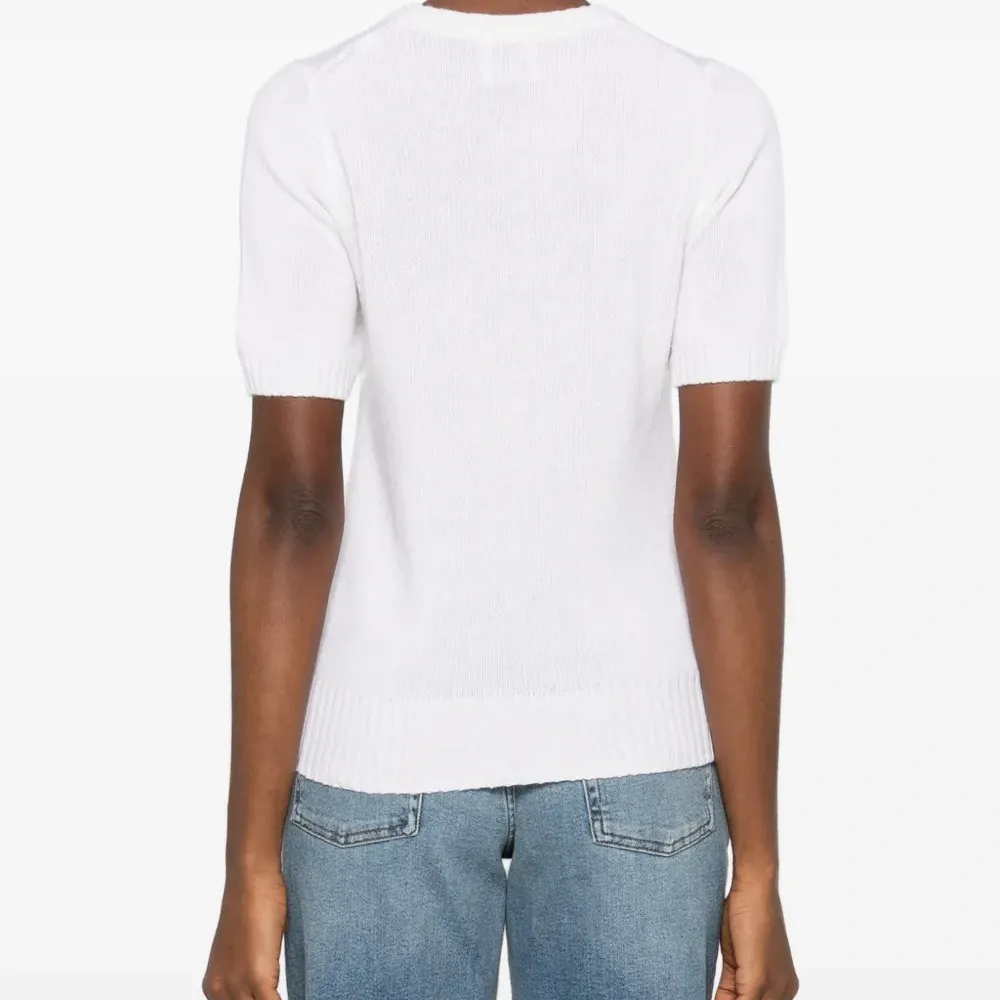 Вязаная футболка с короткими рукавами