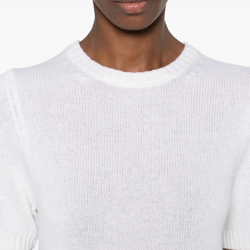 Вязаная футболка с короткими рукавами