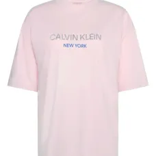 Футболка с украшением из пайеток Футболка с украшением из пайеток