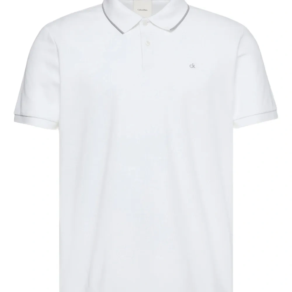 Поло с отделкой и логотипом