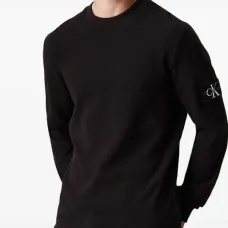 Футболка с длинными рукавами