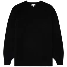 Свитер с круглым вырезом