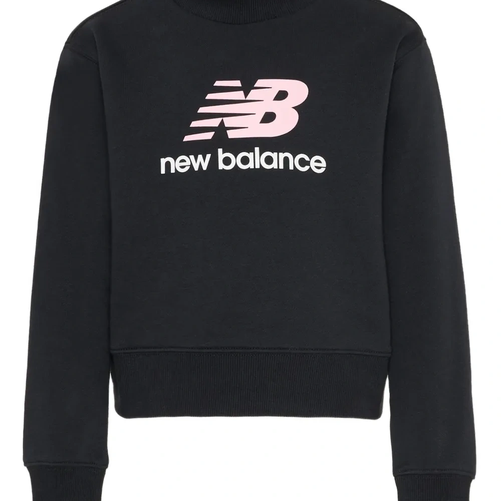 Свитшот с логотипом и круглым вырезом