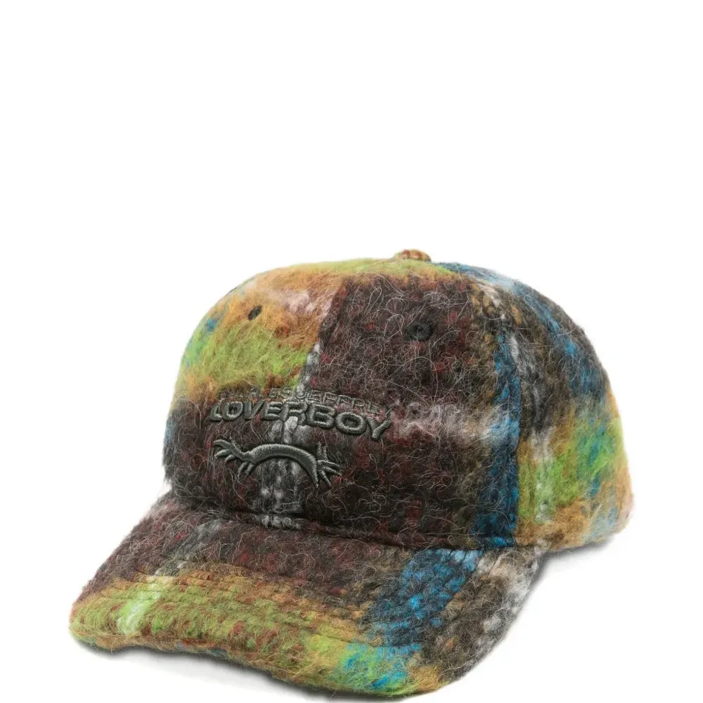 Бейсболка с логотипом