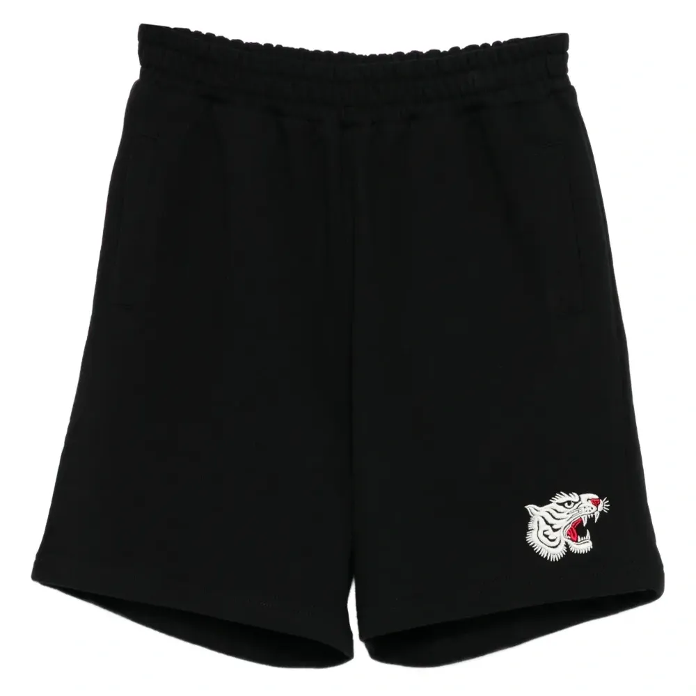 Спортивные шорты с вышивкой