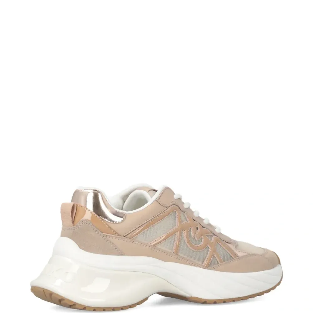 Кроссовки с логотипом