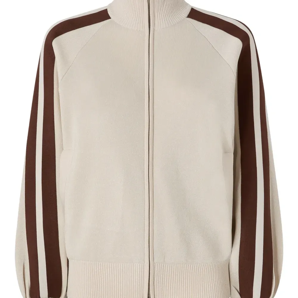 Толстовка на молнии с полосатыми рукавами