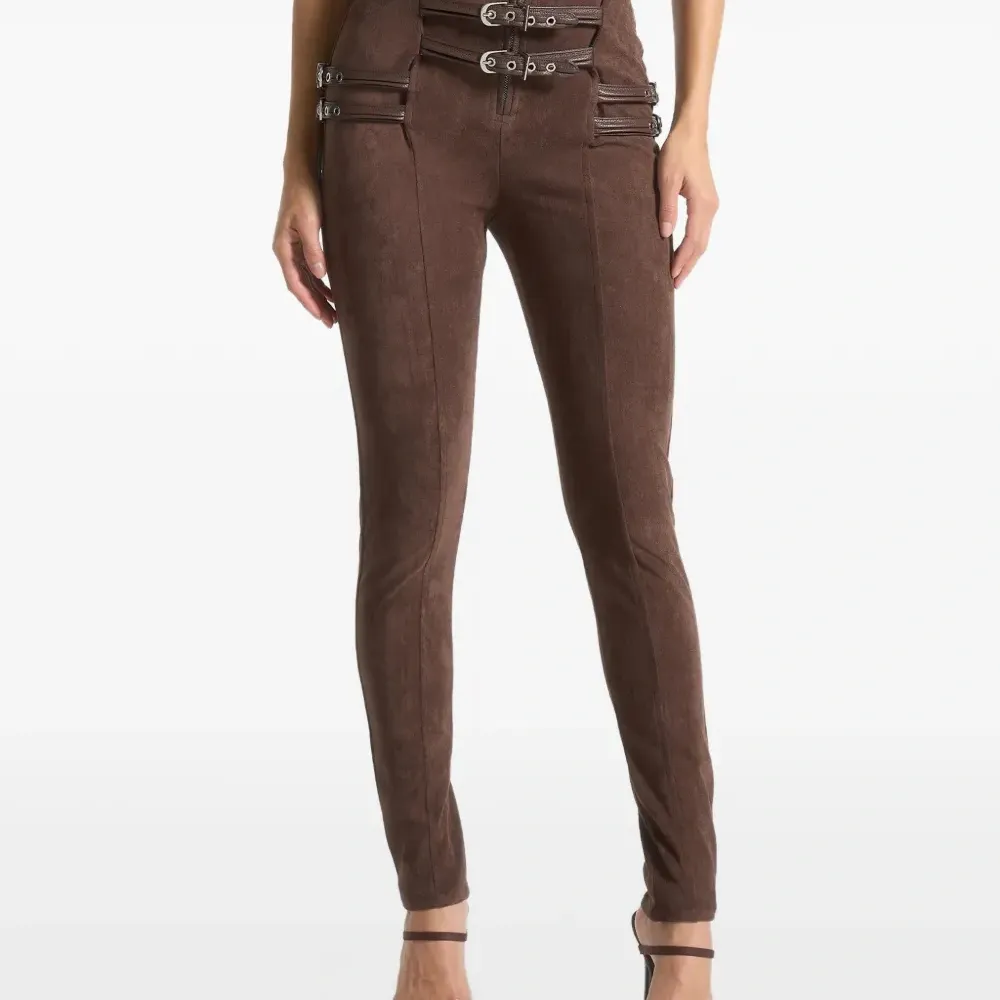 Леггинсы с пряжкой