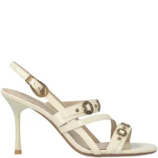 Босоножки с заклепками