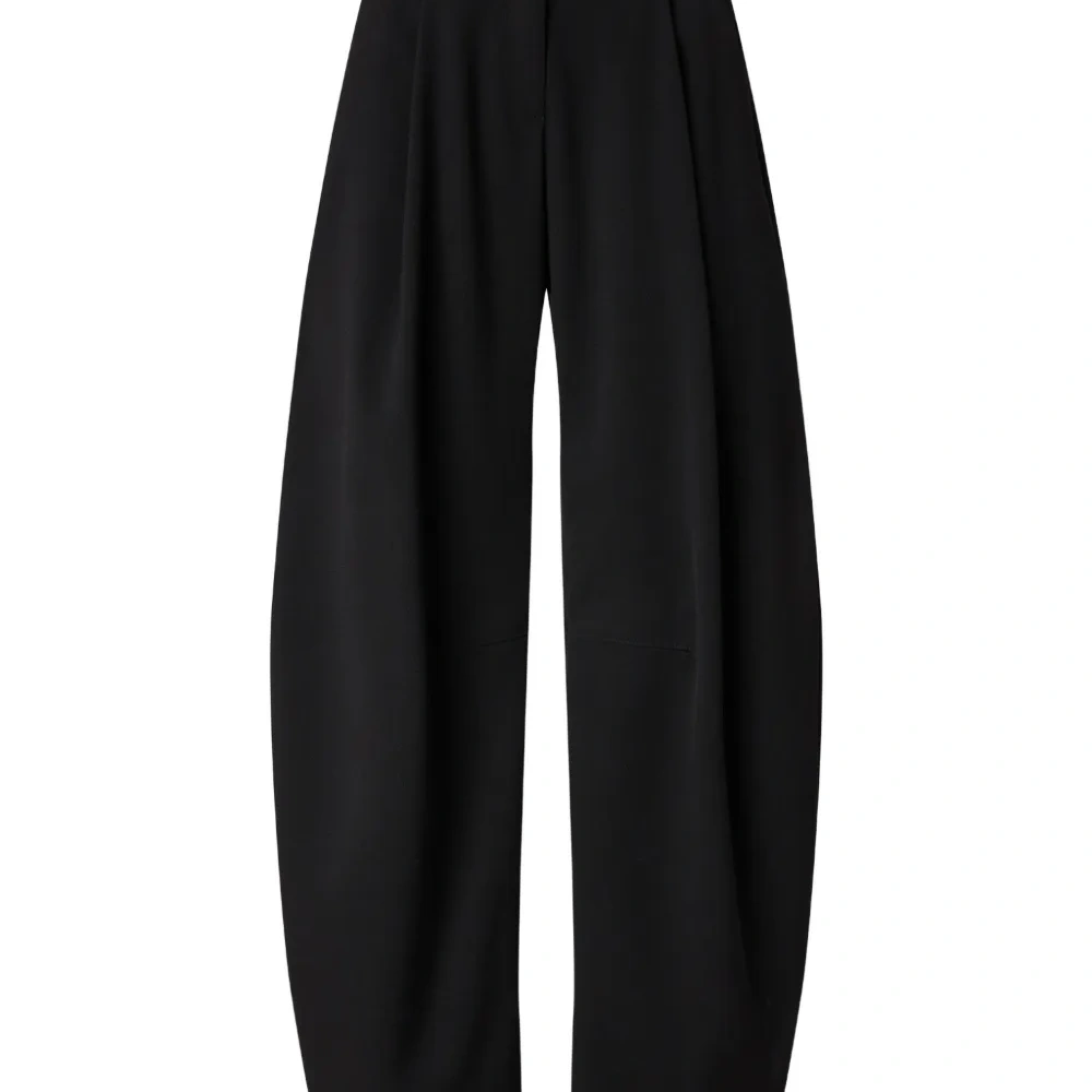 Брюки с пуговицами