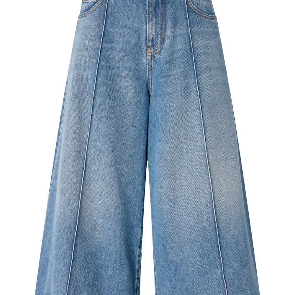 Джинсы из денима со швами