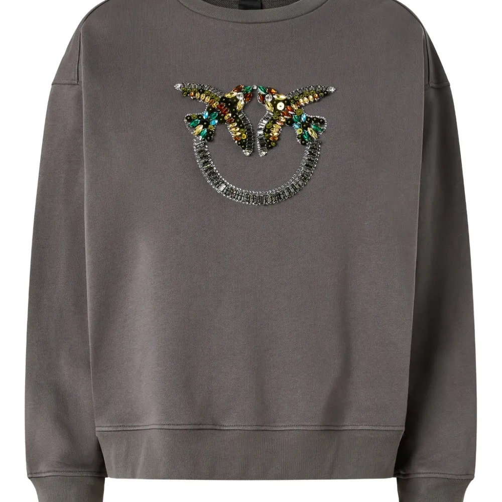 Декорированная толстовка