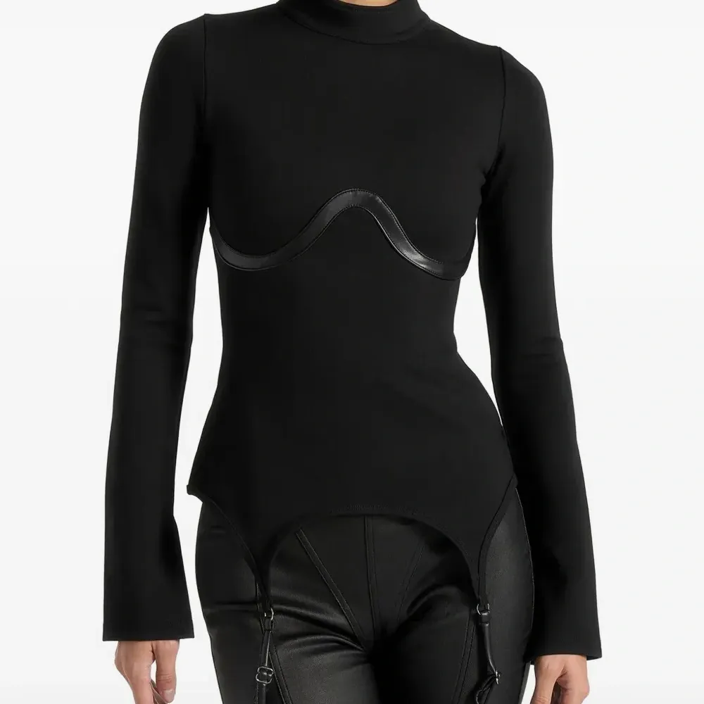 Топ с подтяжками Топ с подтяжками