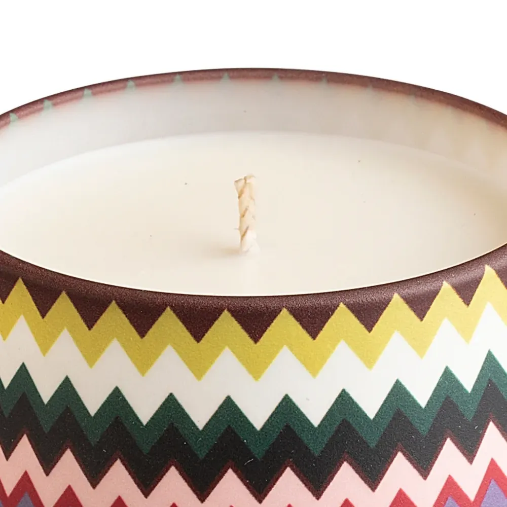 Ароматическая свеча Micro с зигзагообразным узором (220 г)