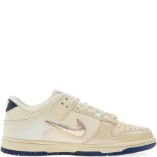 Кроссовки Dunk Low на шнуровке