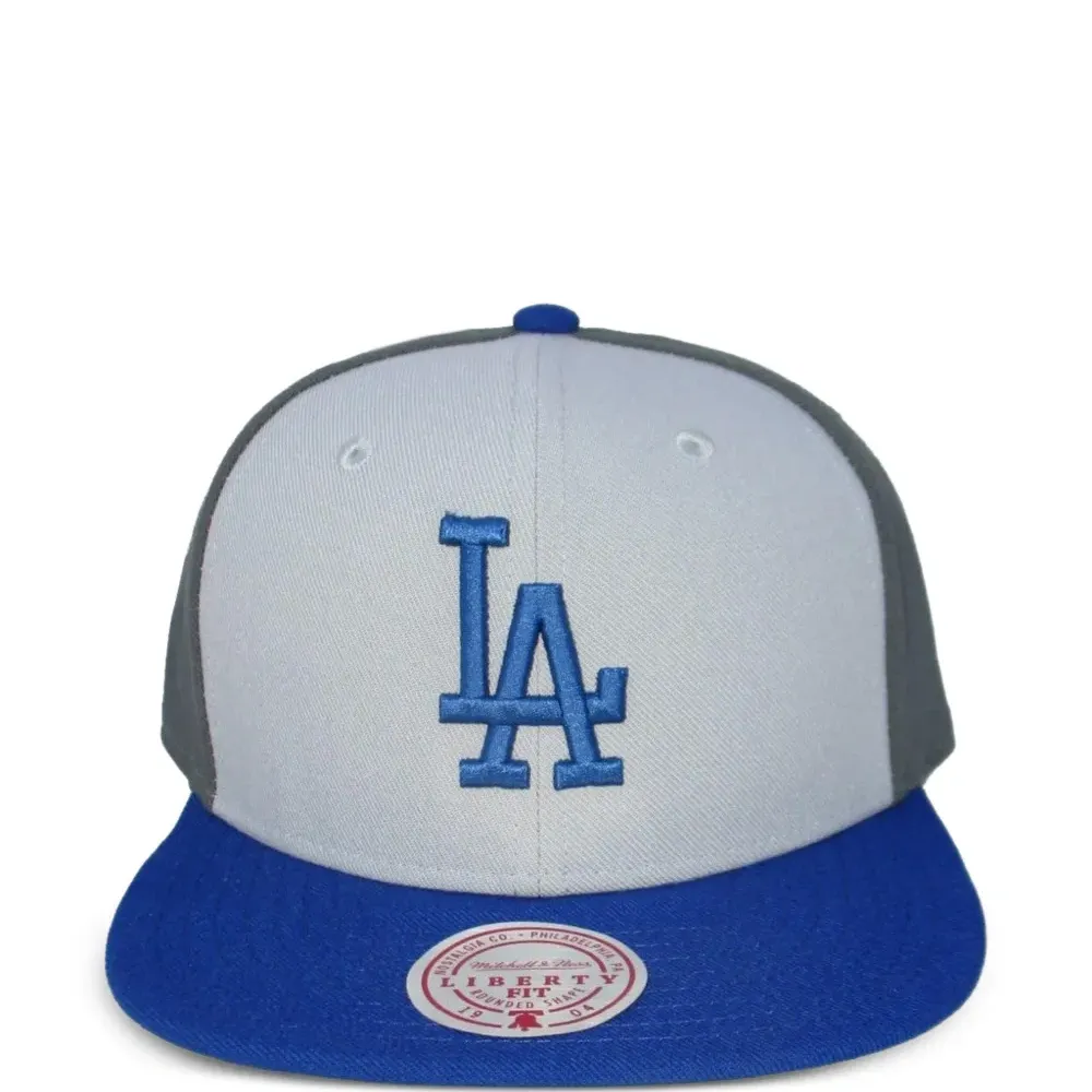 Бейсболка Los Angeles Dodgers Triple Play Liberty с вышивкой