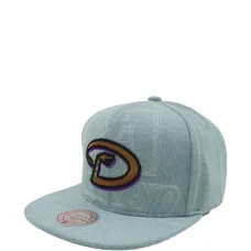 Бейсболка Arizona Diamondbacks с декоративной строчкой